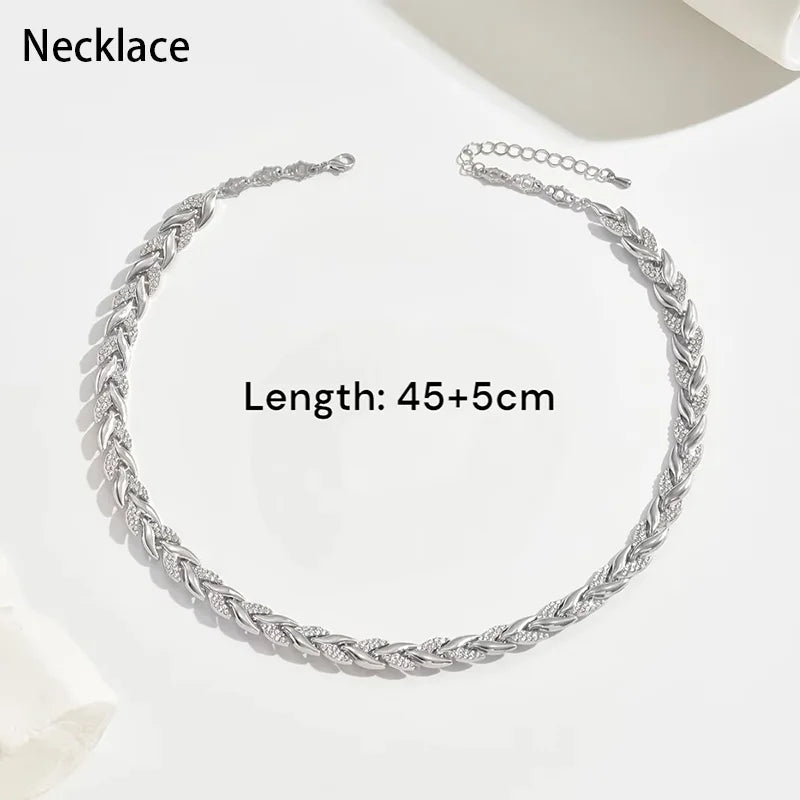 Conjunto de colar e pulseira em formato de folha