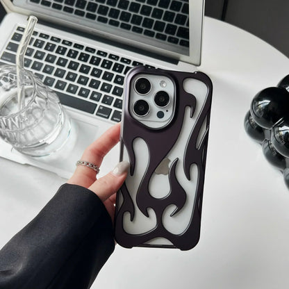 Capa para iphone com estampa de chamas
