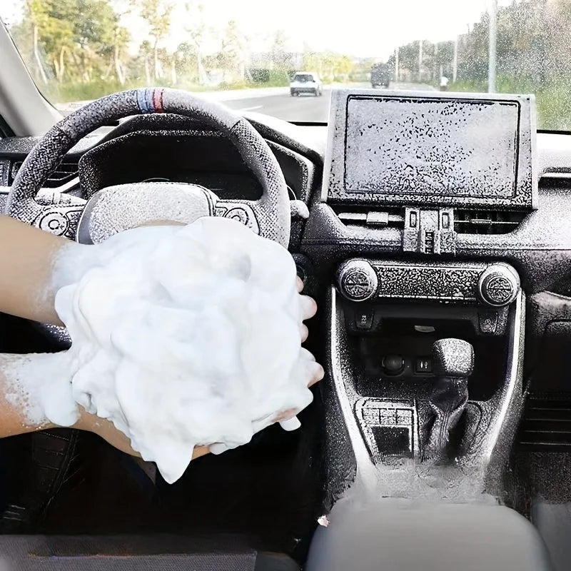Espuma para limpeza de carros