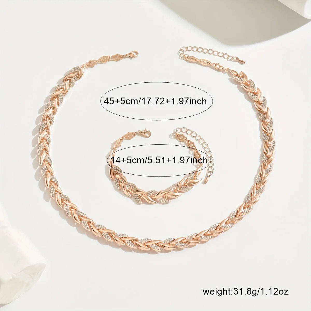 Conjunto de colar e pulseira em formato de folha
