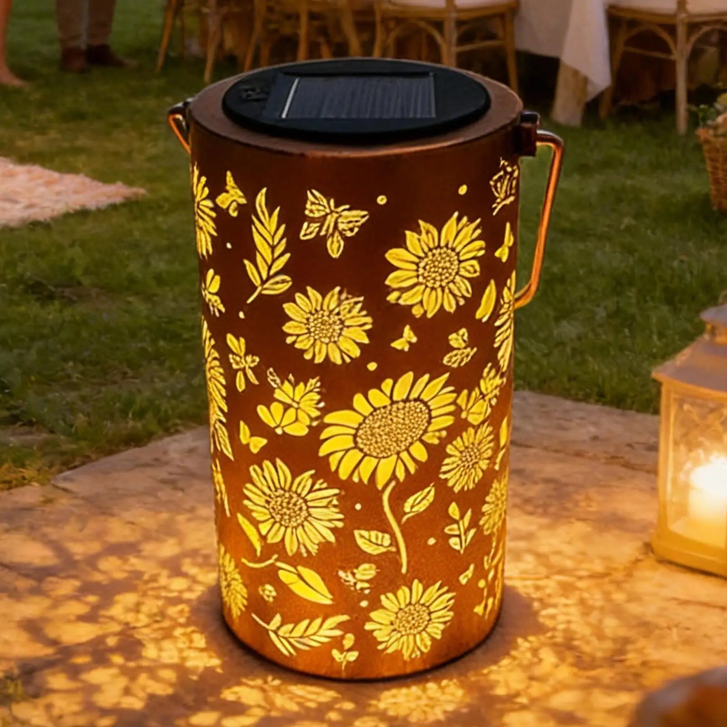 Lanterna de jardim com energia solar e estampa de girassol