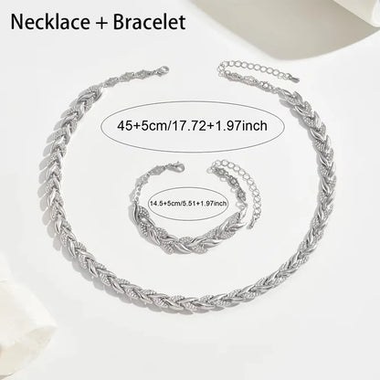 Conjunto de colar e pulseira em formato de folha
